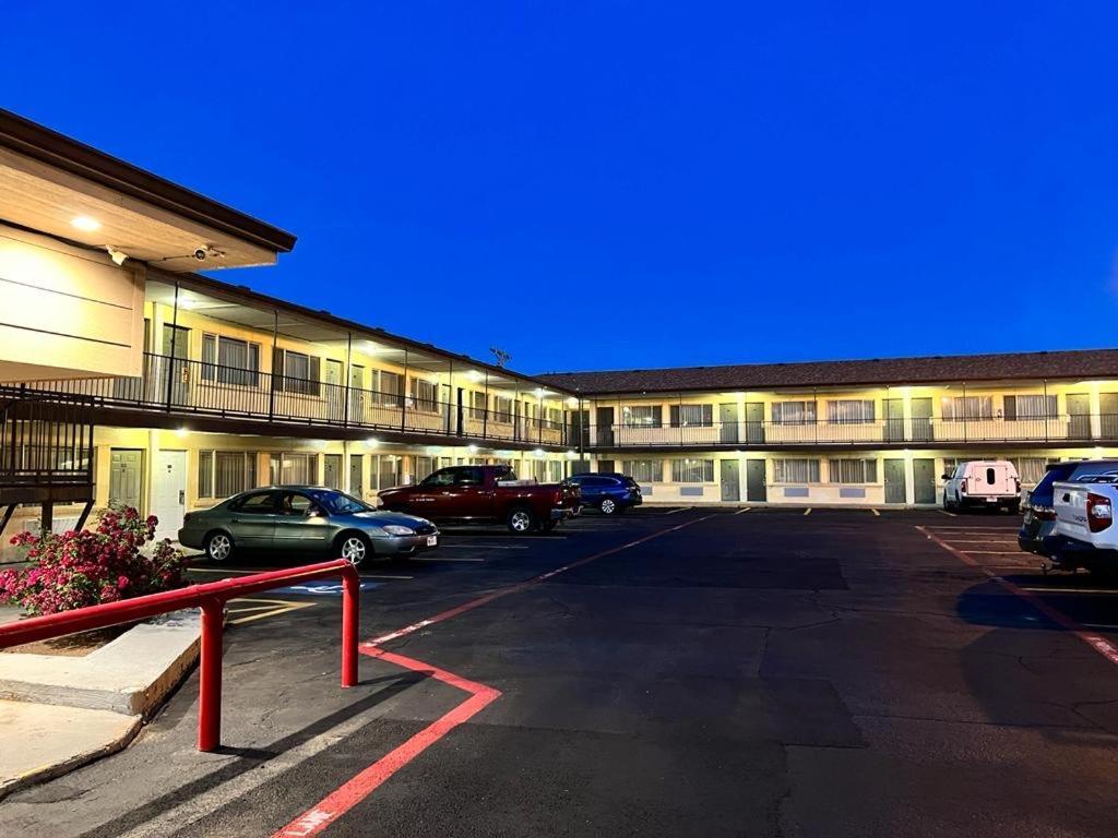 Budget Inn & Suites Амарилло Екстер'єр фото